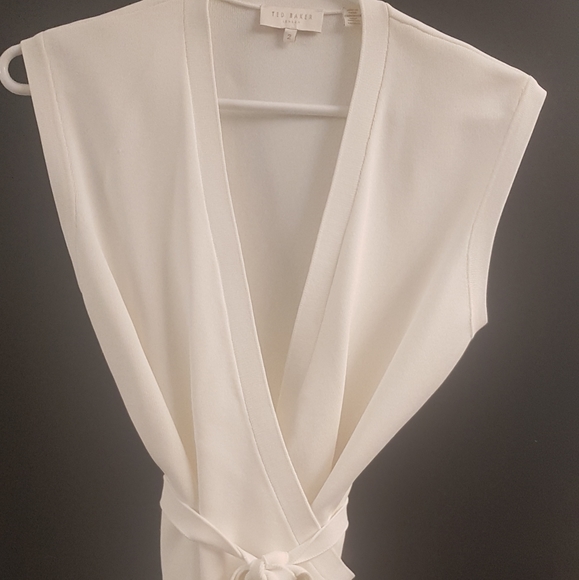Ted Baker wrap vest - Picture 4 of 4